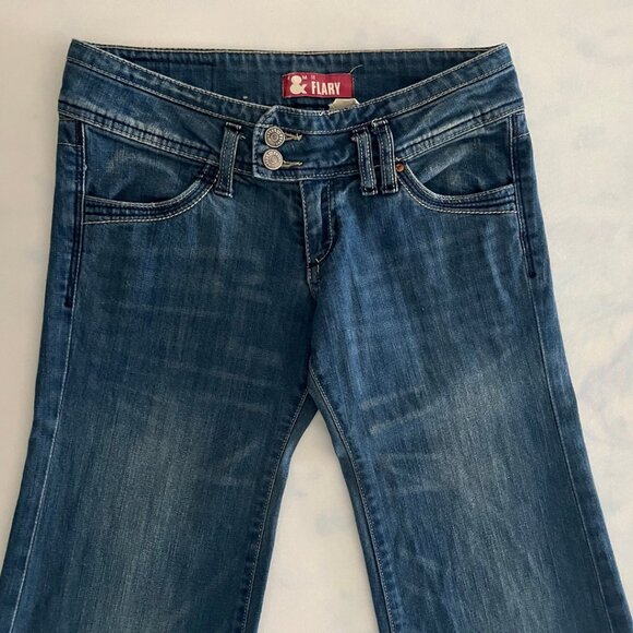 H&M Low Rise Flary Dark Wash Denim Jeans - Picture 3 of 8